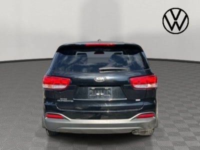 2016 Kia Sorento L