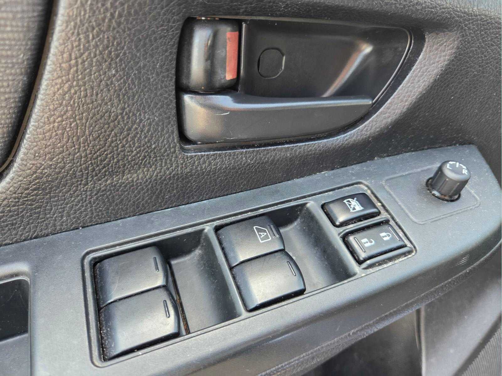 2013 Subaru Impreza 2.0i