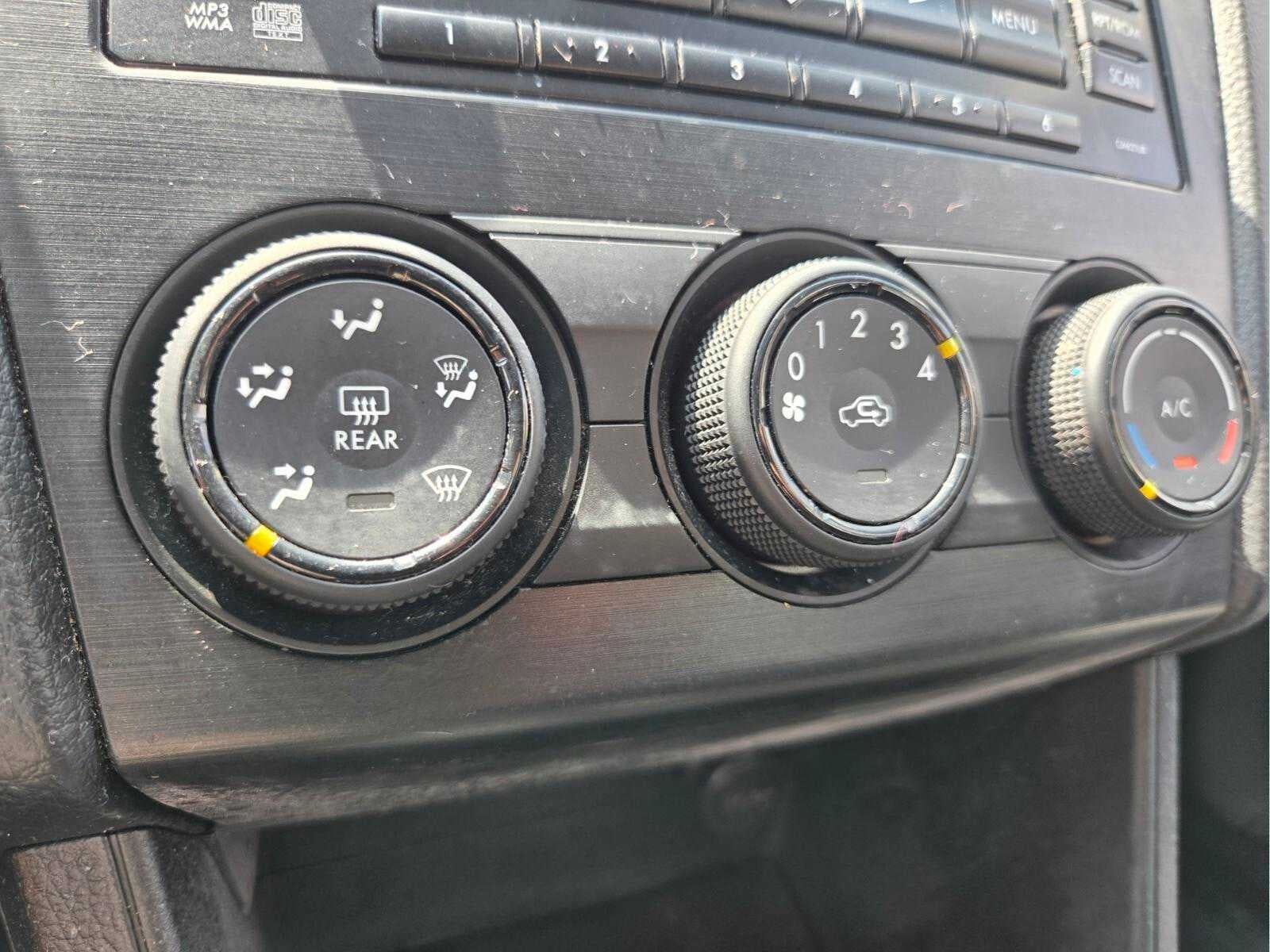 2013 Subaru Impreza 2.0i