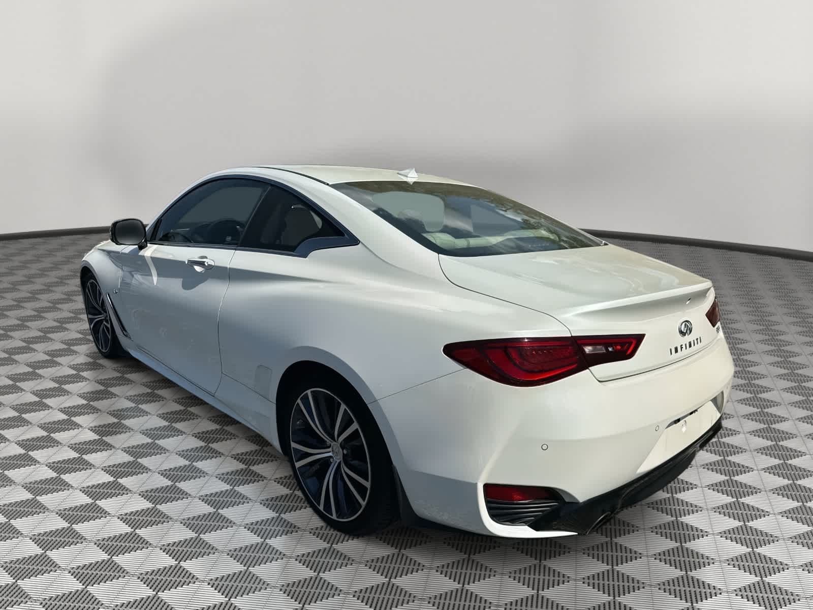2017 INFINITI Q60 3.0t Premium