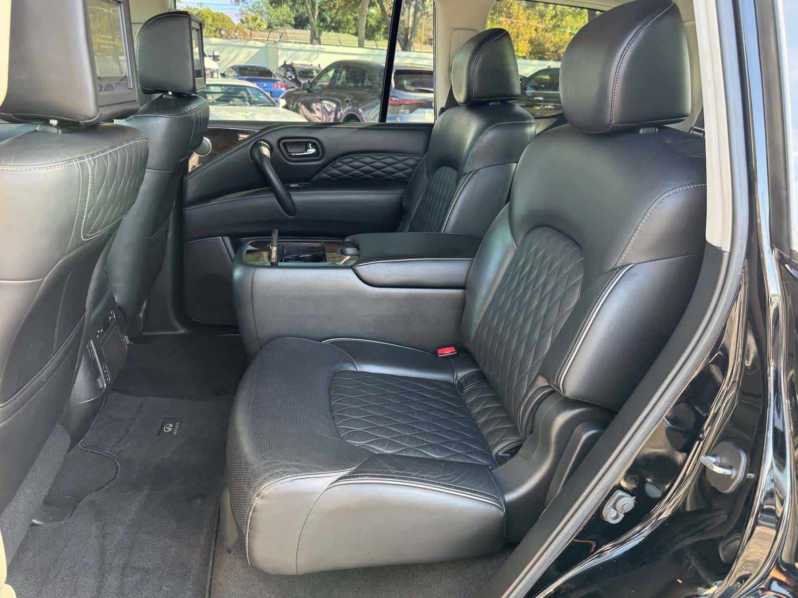 2019 INFINITI QX80 LUXE