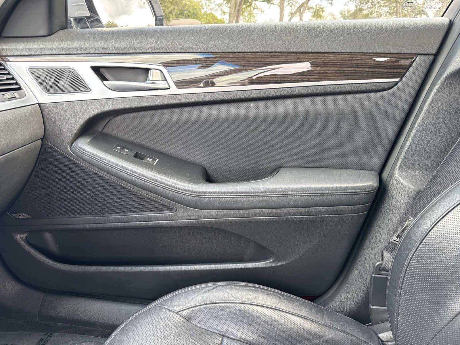 2015 Hyundai Genesis 3.8L