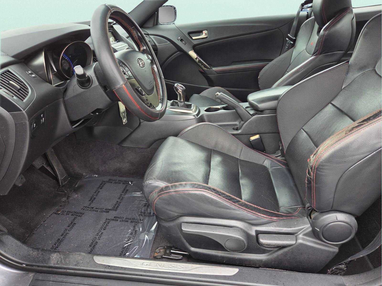 2014 Hyundai Genesis Coupe 2.0T R-Spec