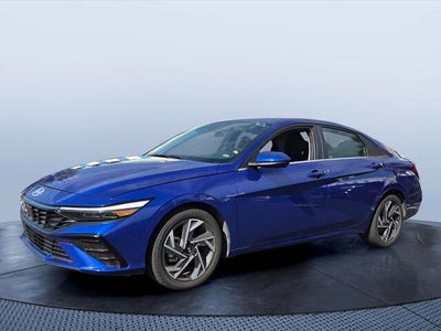 2025 Hyundai Elantra SEL Convenience