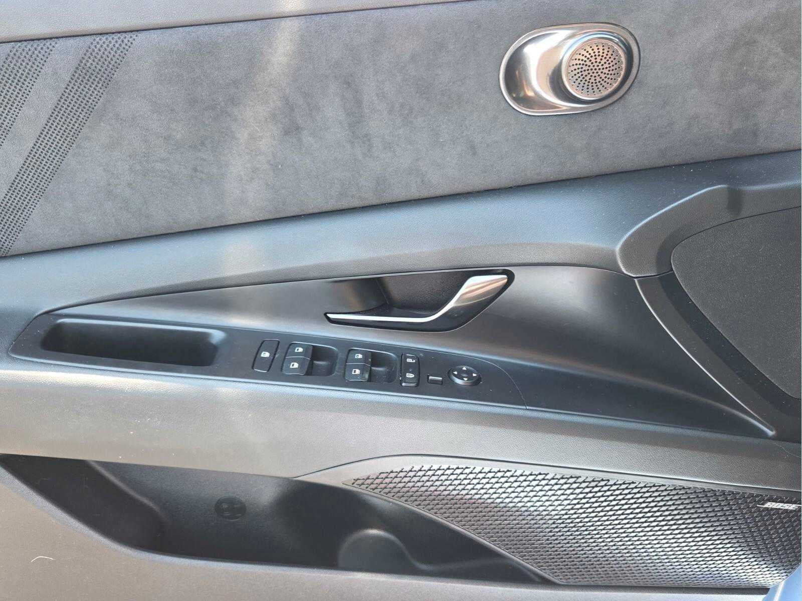 2023 Hyundai Elantra N Base