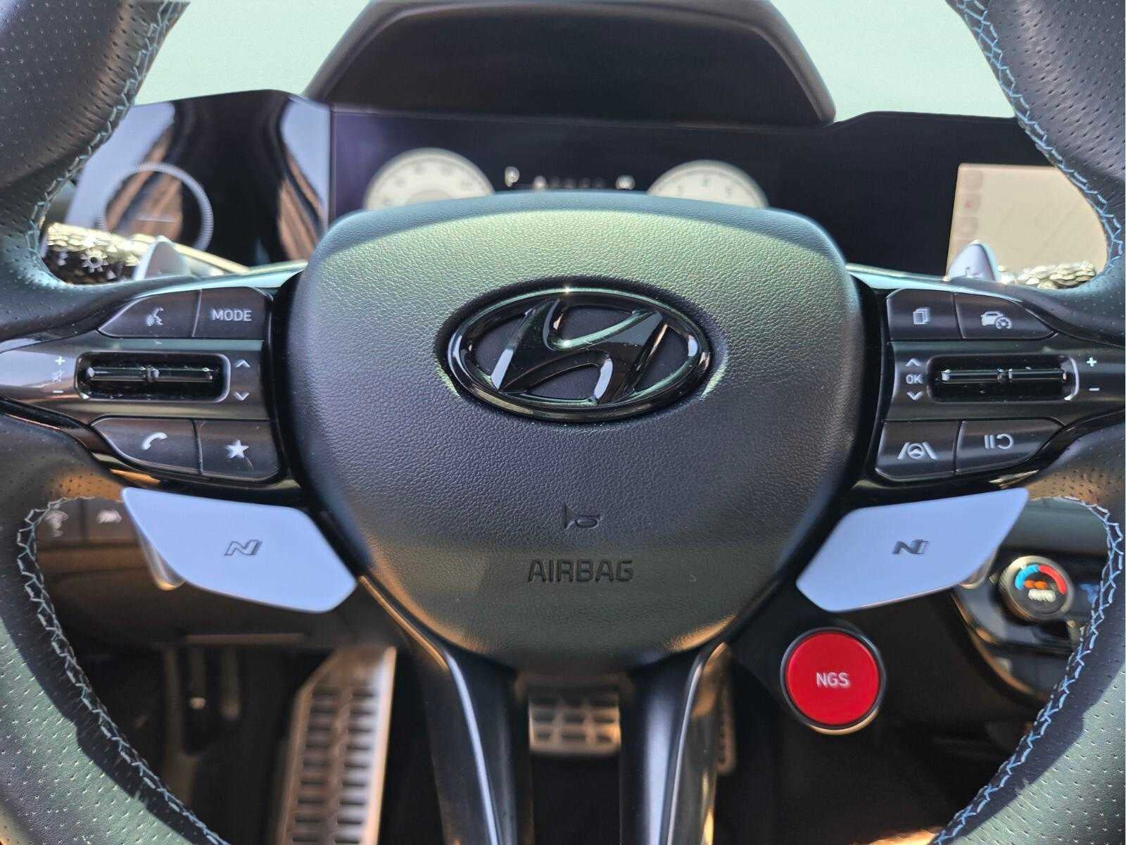 2023 Hyundai Elantra N Base