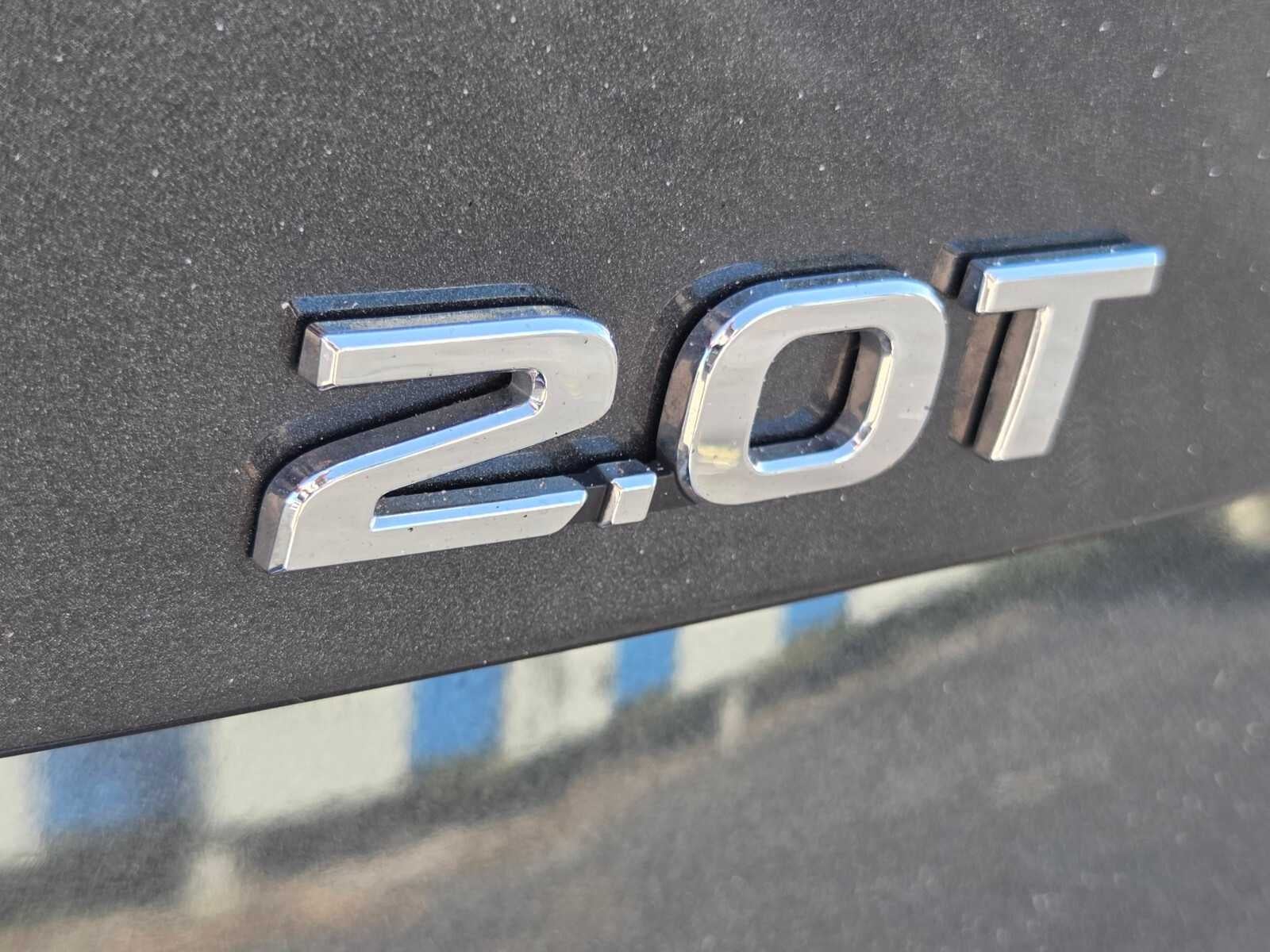 2021 Genesis G70 2.0T