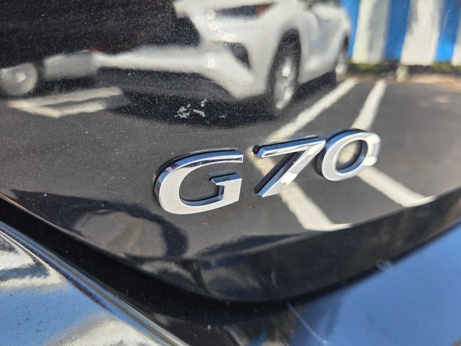 2023 Genesis G70 2.0T