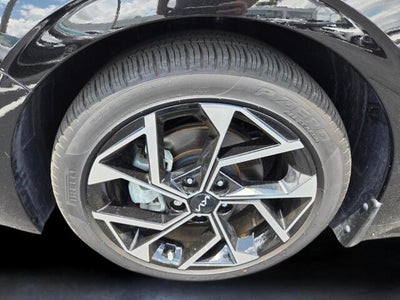 2025 Kia K5 EX