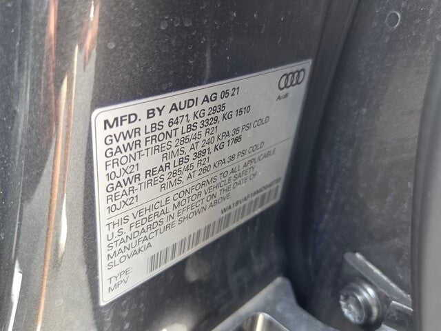 2021 Audi Q8 Premium Plus