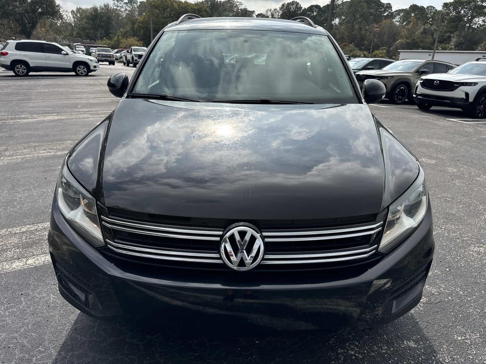 2017 Volkswagen Tiguan Base