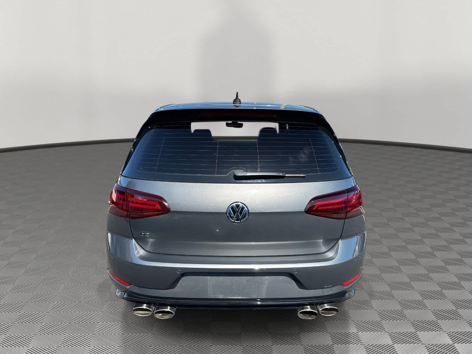 2019 Volkswagen Golf R Base