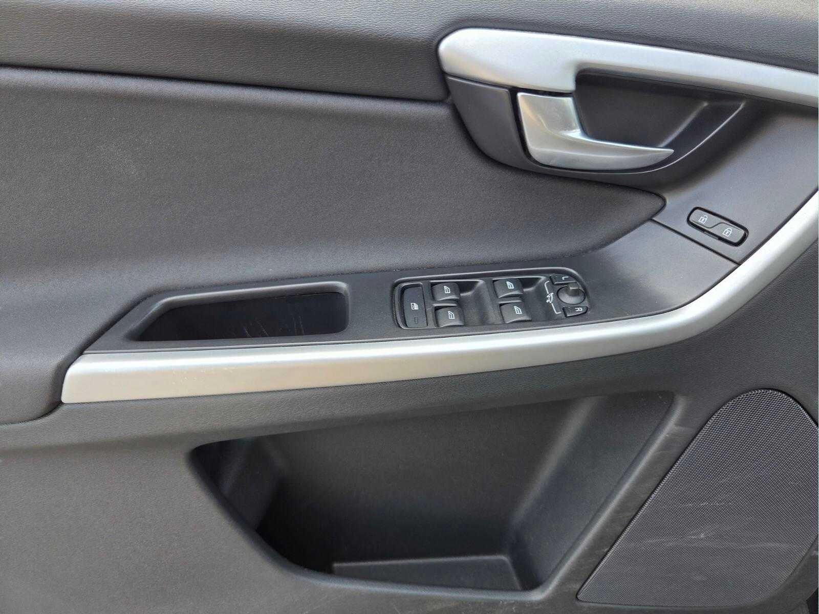 2011 Volvo XC60 3.2L