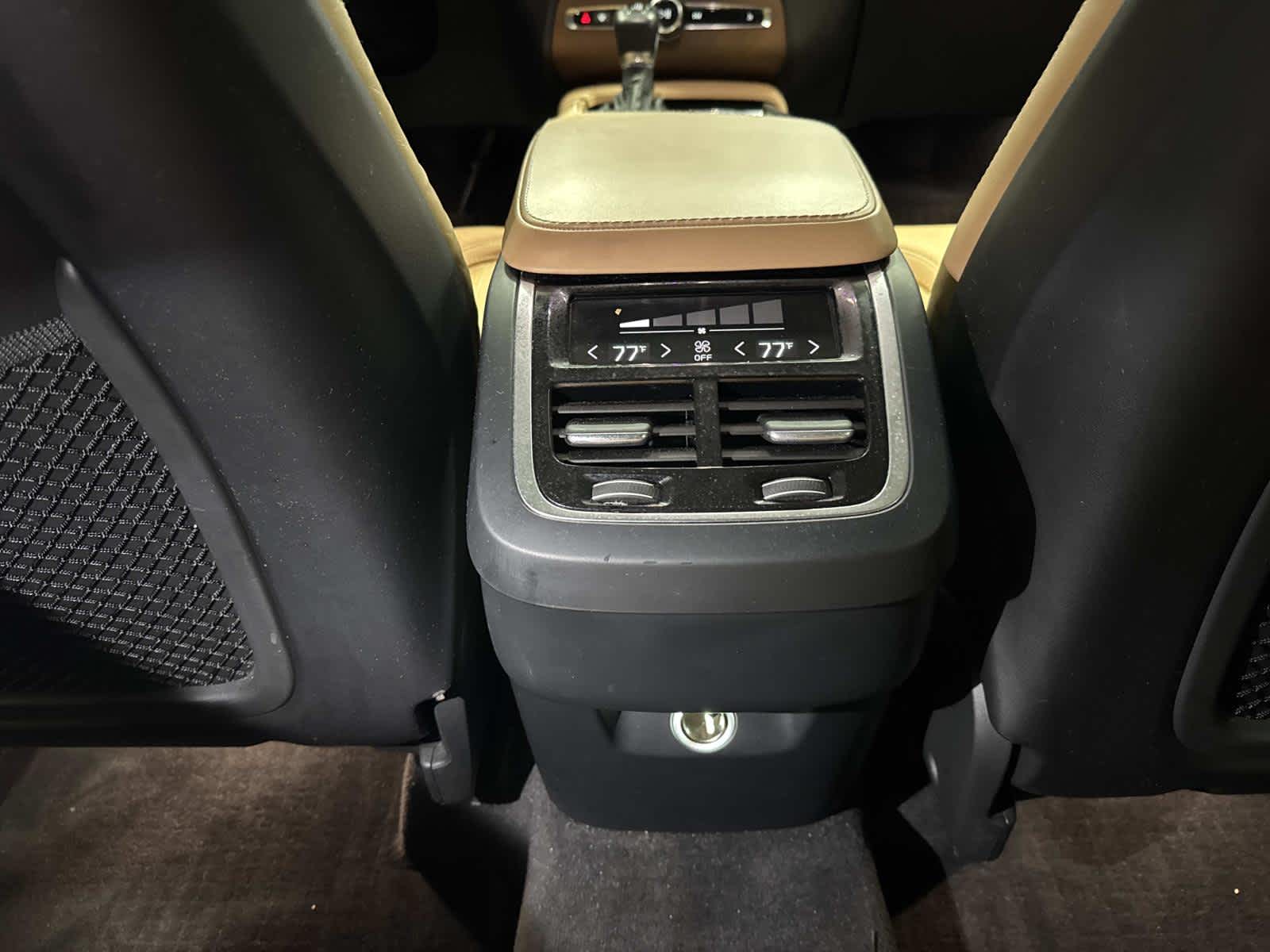 2017 Volvo XC90 Inscription