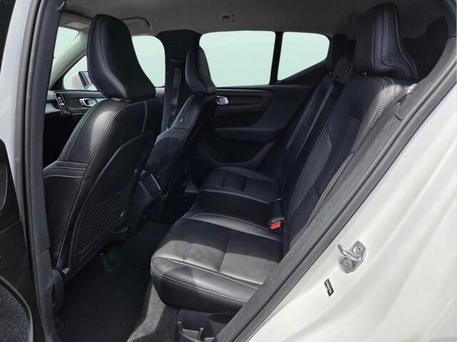 2019 Volvo XC40 Momentum