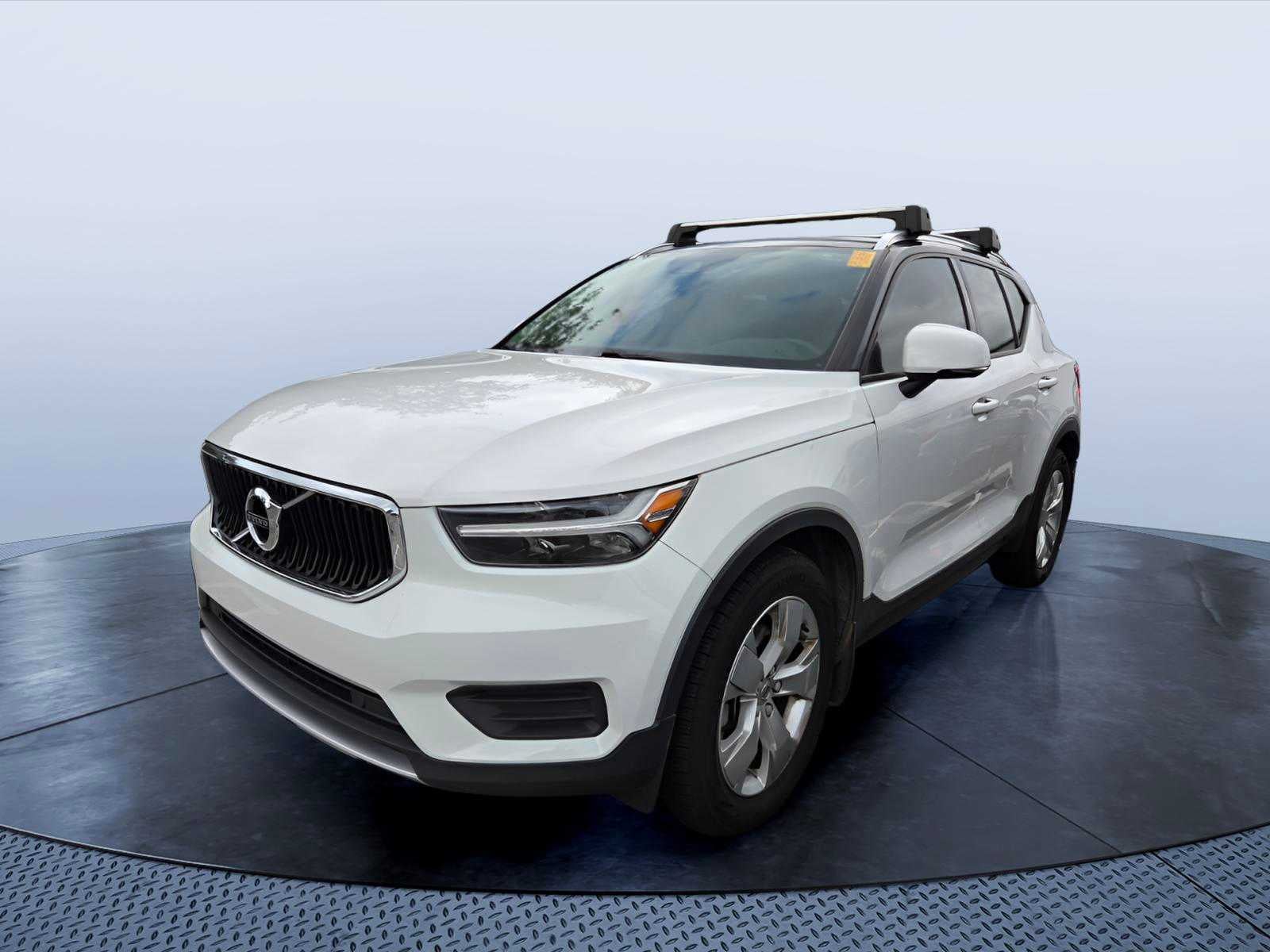 2019 Volvo XC40 Momentum