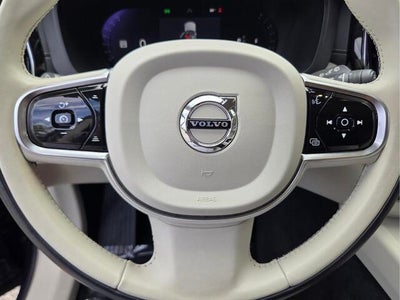 2023 Volvo XC60 Ultimate Bright Theme