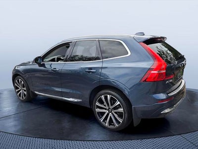 2023 Volvo XC60 Ultimate Bright Theme