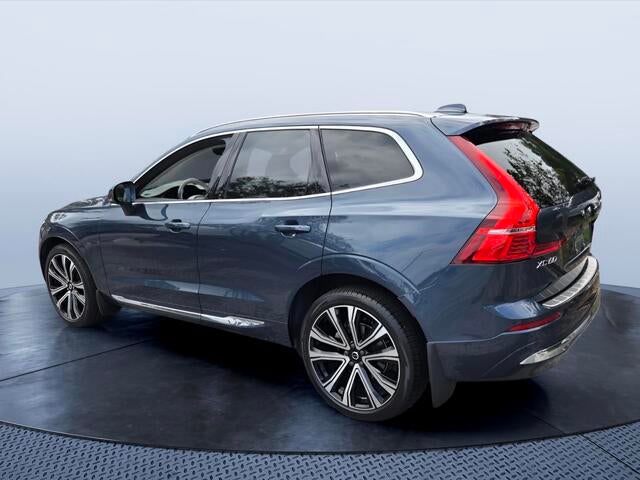 2023 Volvo XC60 Ultimate Bright Theme