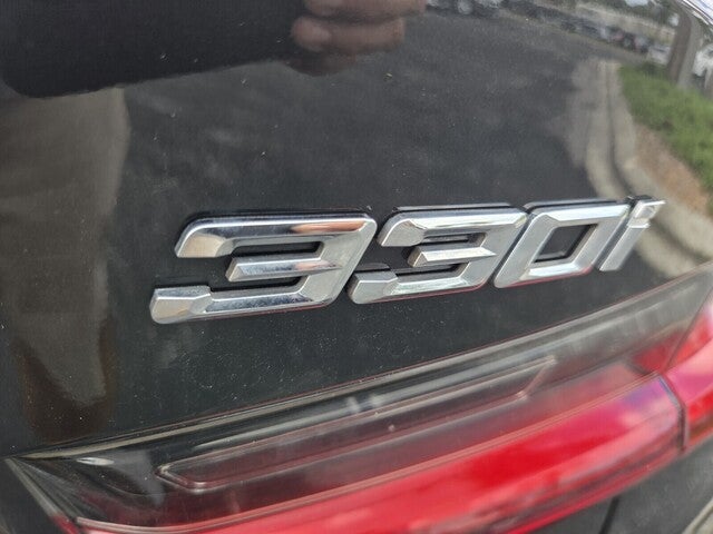2022 BMW 330i 330i