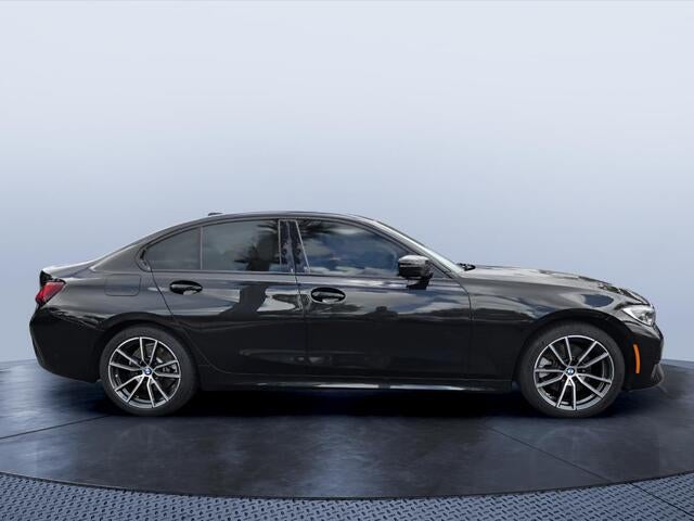 2022 BMW 330i 330i