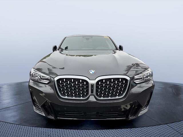 2024 BMW X4 XDRIVE30I