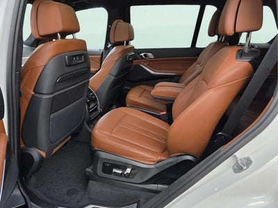 2022 BMW X7 xDrive40i xDrive40i