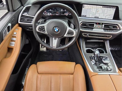 2021 BMW X7 M50I