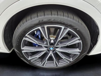2021 BMW X7 M50I