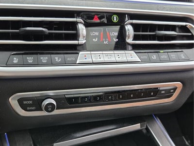 2021 BMW X7 M50I