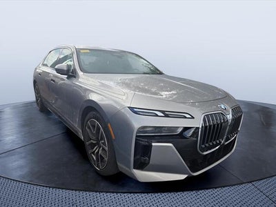 2023 BMW 740i 740i