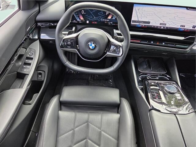 2025 BMW 5 SERIES 530I