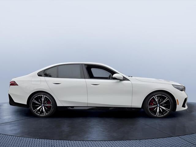 2026 BMW 5 SERIES 530I