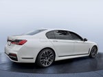 2022 BMW 740i 740i