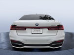 2022 BMW 740i 740i