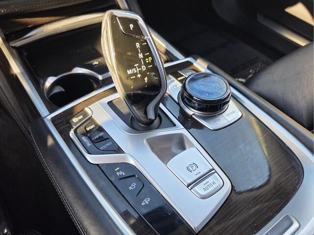 2020 BMW 750i xDrive 750i xDrive