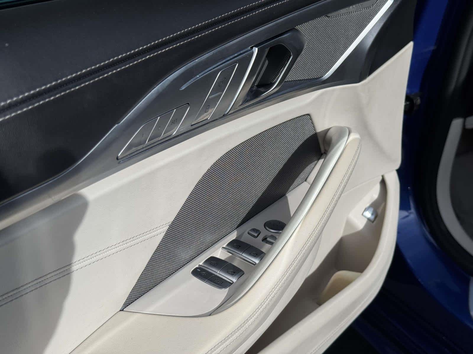 2023 BMW 8 Series 840i