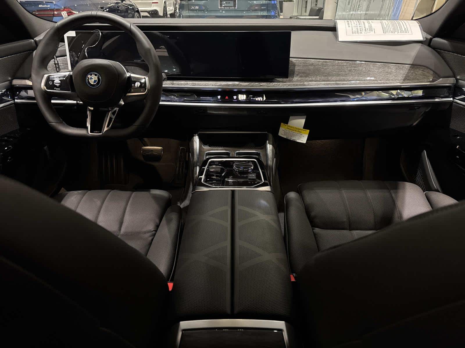 2025 BMW i7 xDrive60