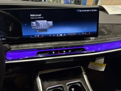 2025 BMW i7 xDrive60