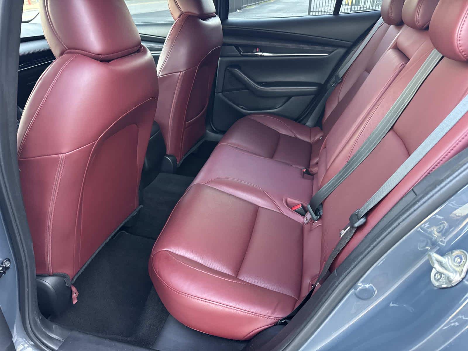 2023 Mazda MAZDA3 2.5 S Carbon Edition