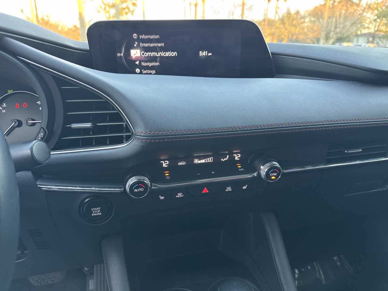 2023 Mazda MAZDA3 2.5 S Carbon Edition