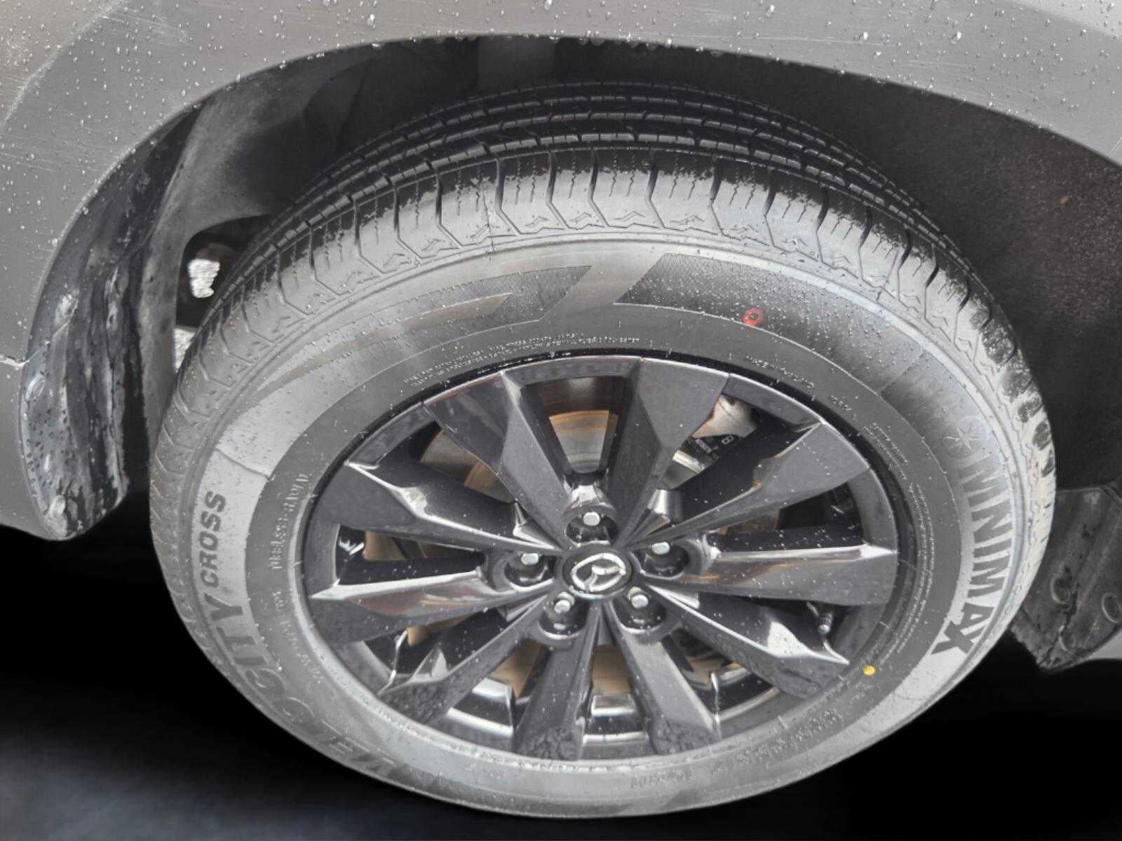 2025 Mazda Mazda CX-50 2.5 S Preferred Package