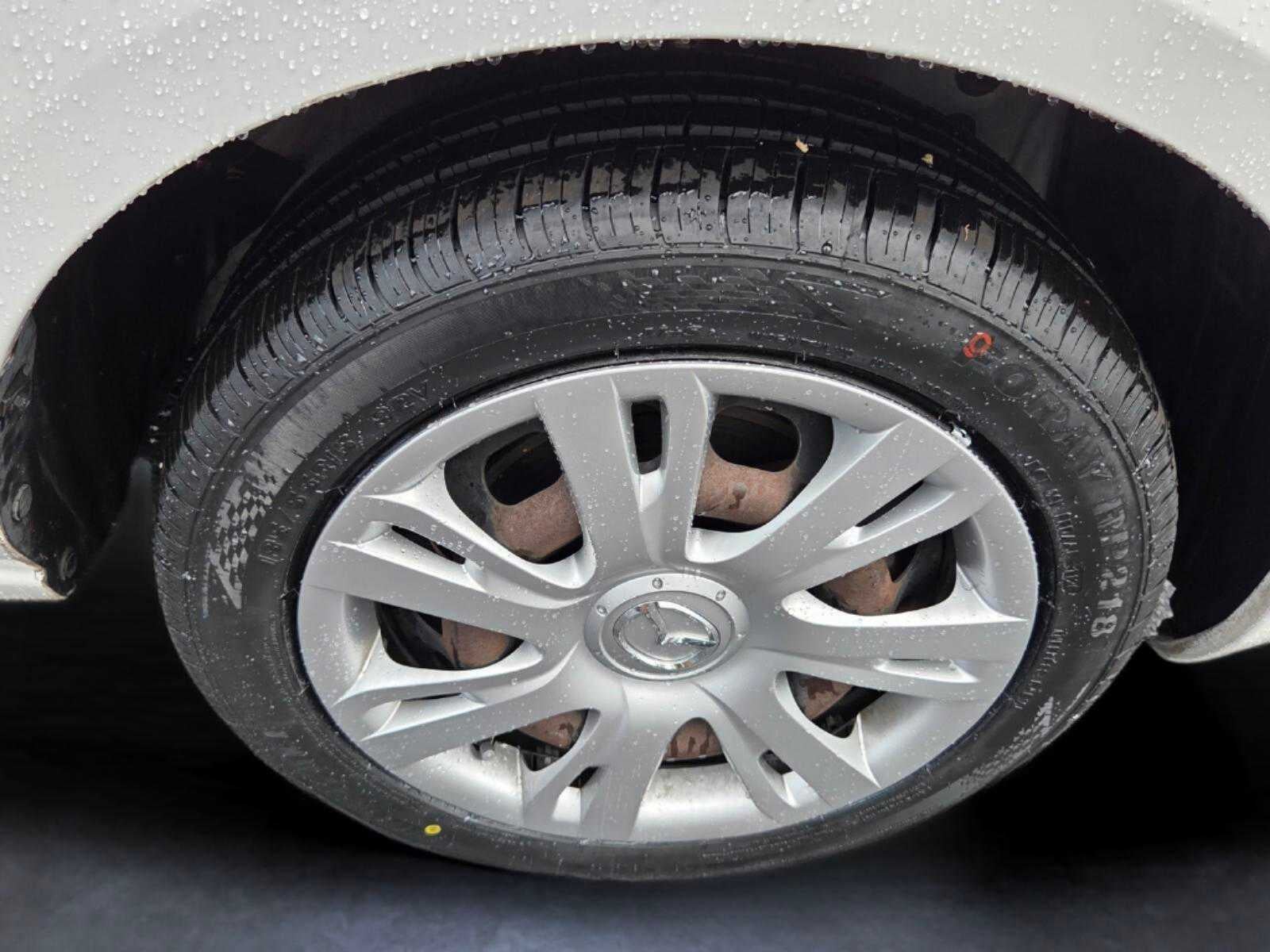 2014 Mazda MAZDA2 Sport