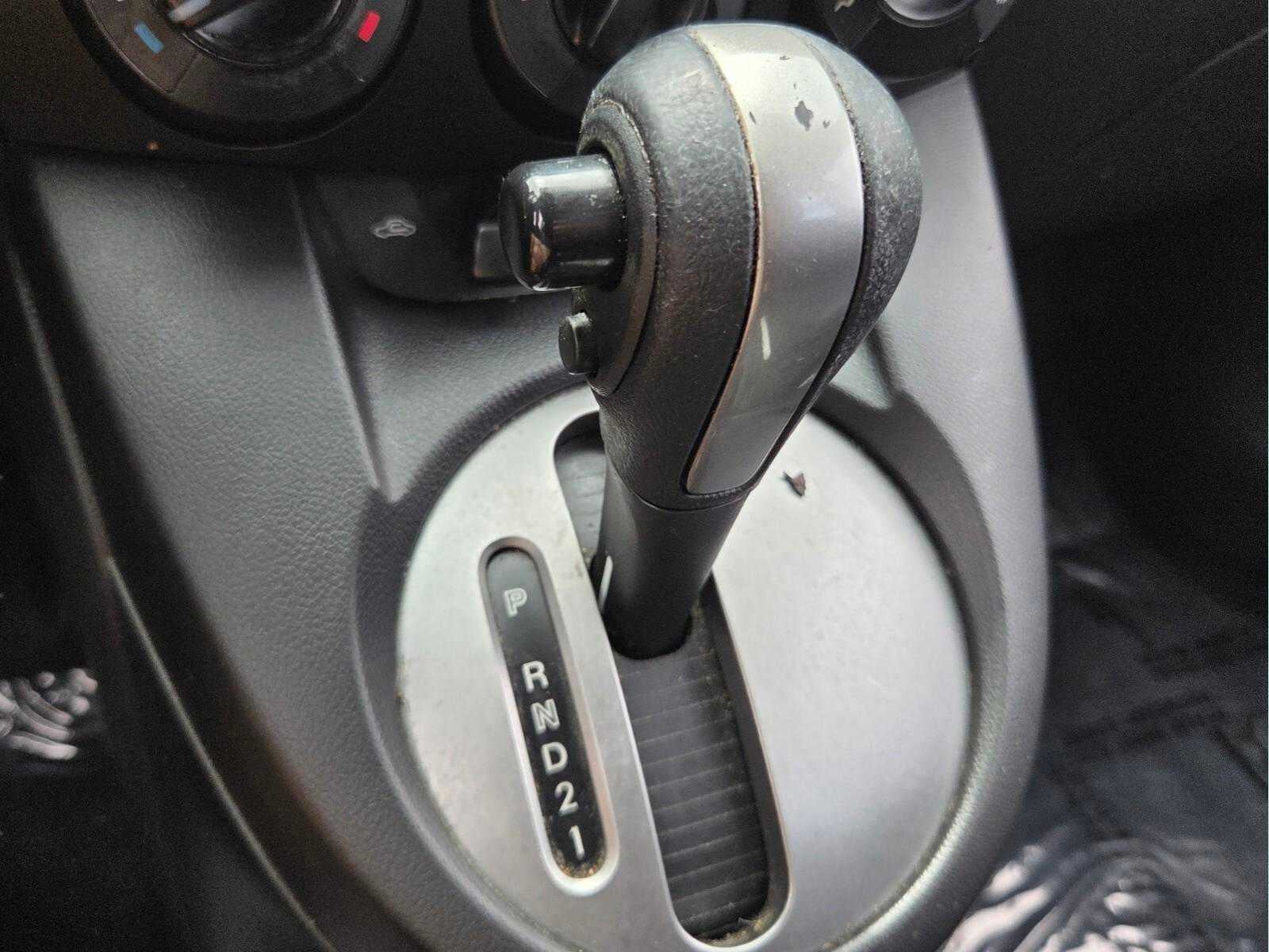 2014 Mazda MAZDA2 Sport