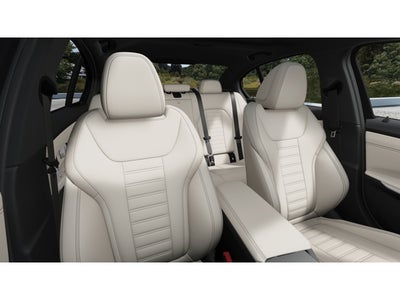 2026 BMW 330i Base