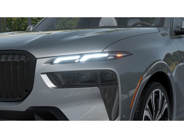 2027 BMW X7 Base