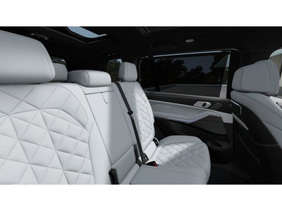 2027 BMW X7 Base