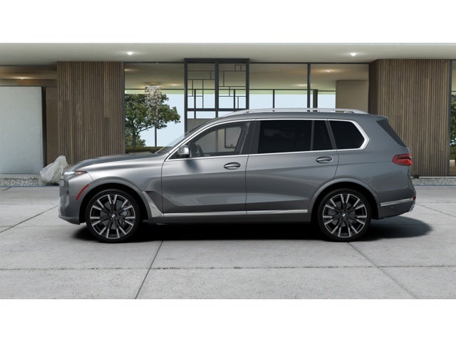 2027 BMW X7 Base