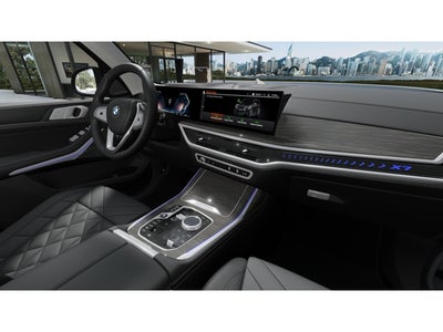 2027 BMW X7 Base