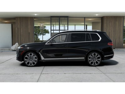 2027 BMW X7 Base